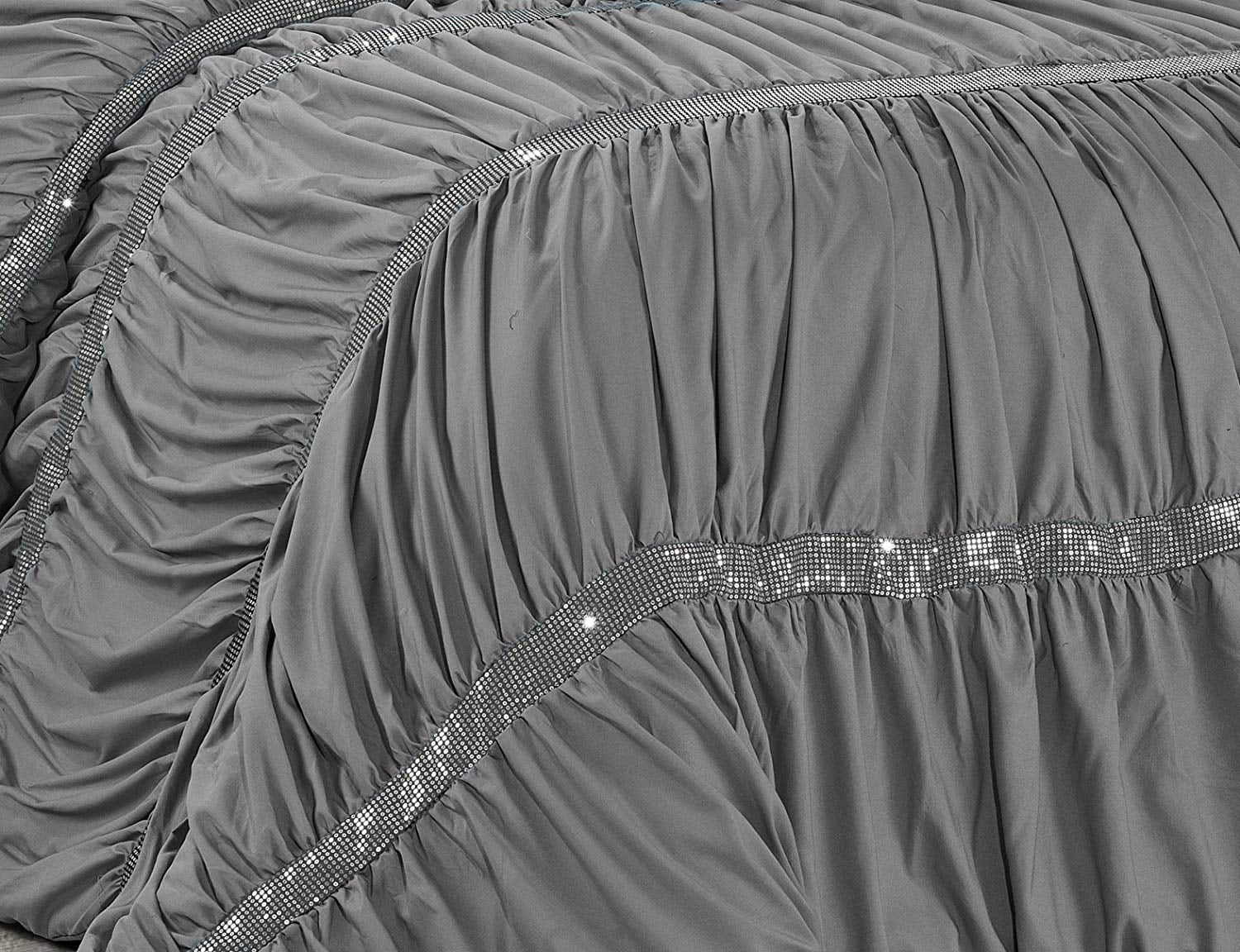 250 Thread Count 7 Piece Queen Comforter Set C2936