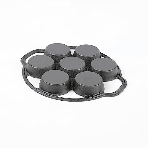 7-Mold Cast Iron Cake Pan I89368