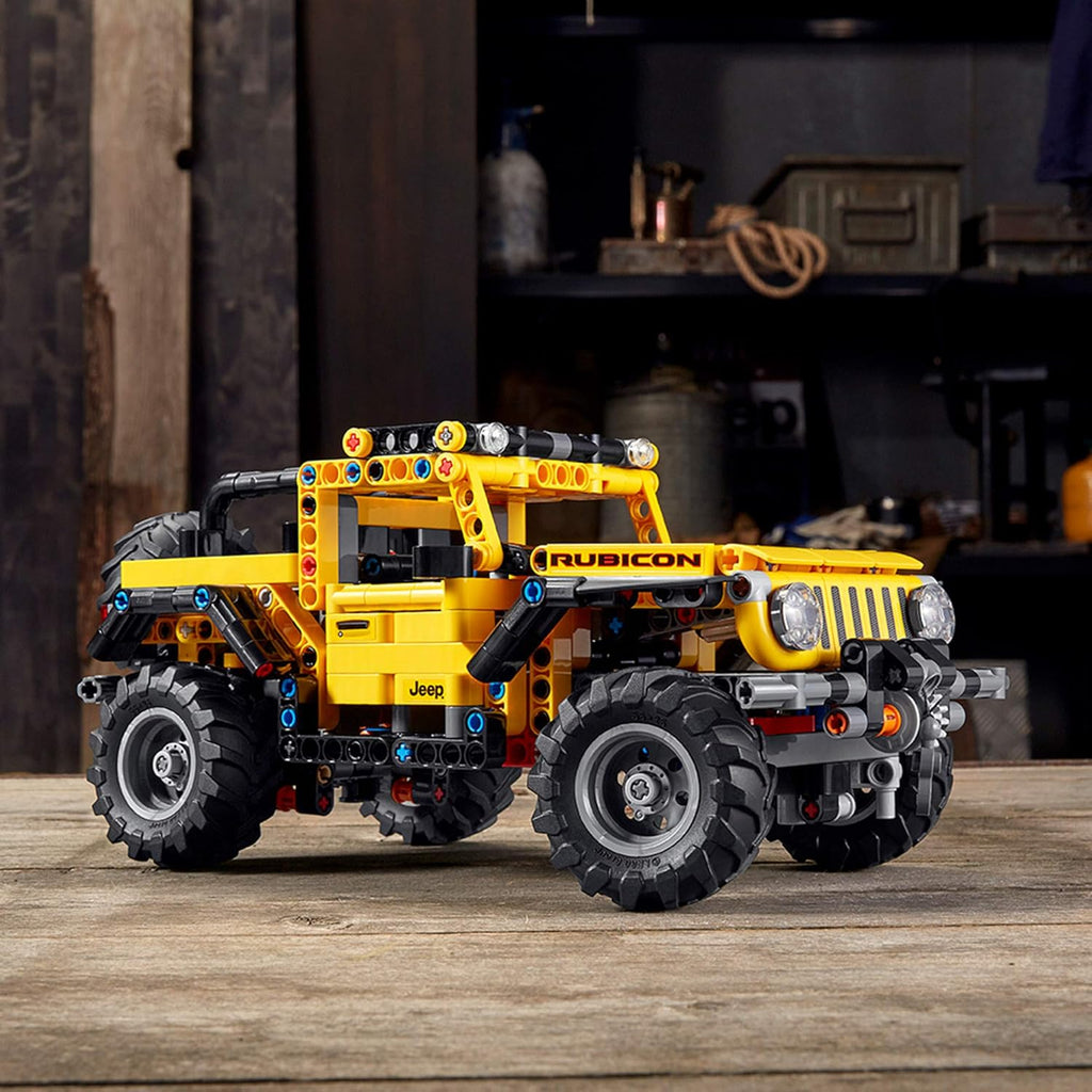 LEGO Technic Jeep Wrangler 4x4 Toy Car 42122 Model Building Kit O11447