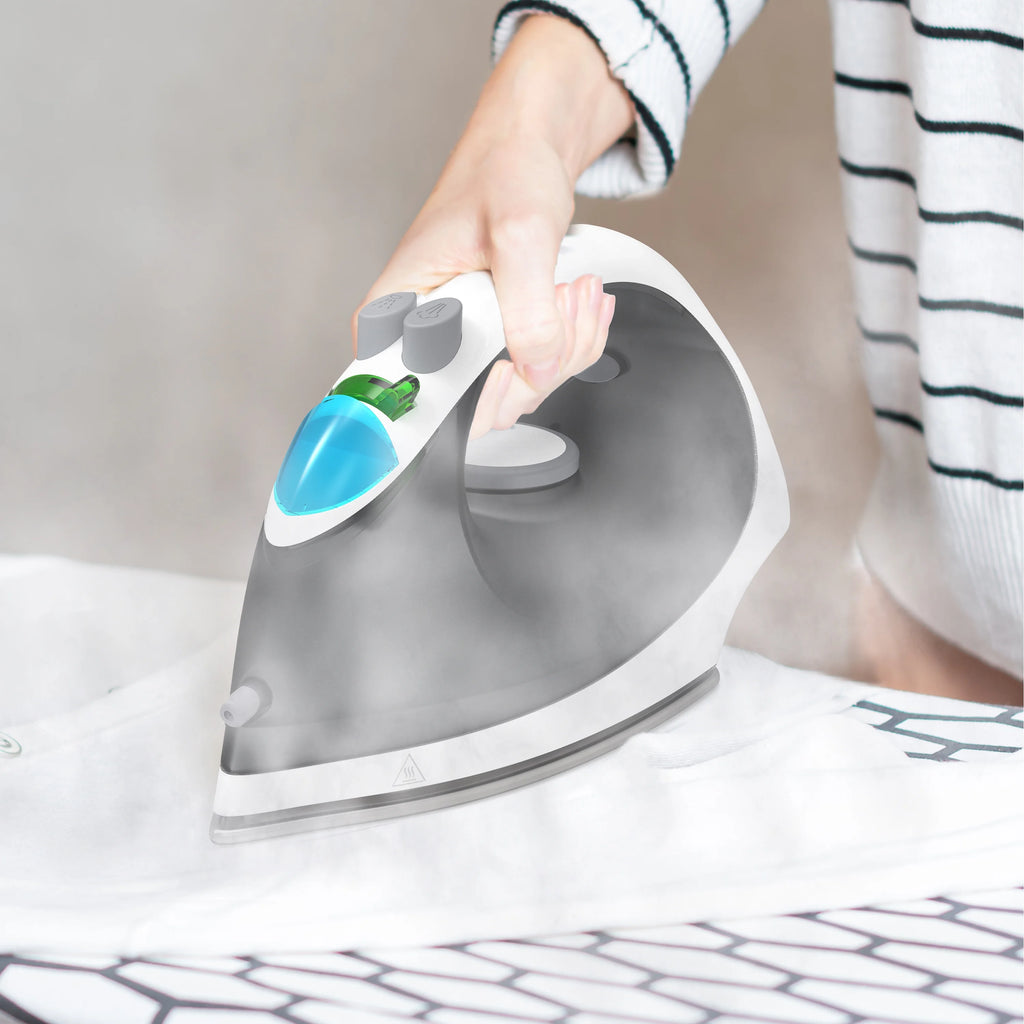 White Portable Cordless Steam Iron with Carrying Case J10218