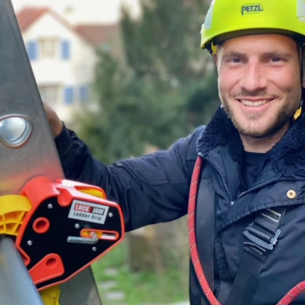 Ladder Safety Clip Z579