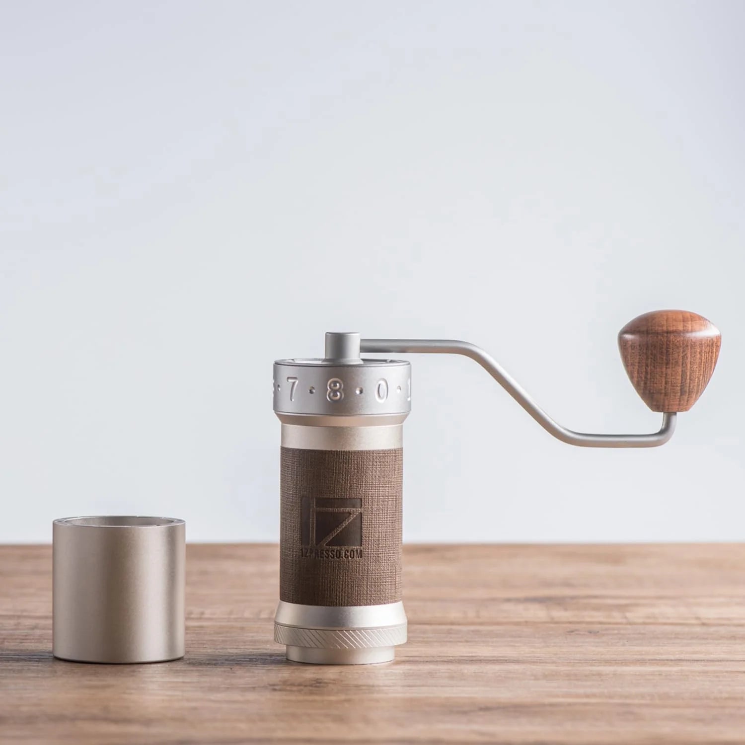 Silver Manual Coffee Grinder with Conical Burr E44170
