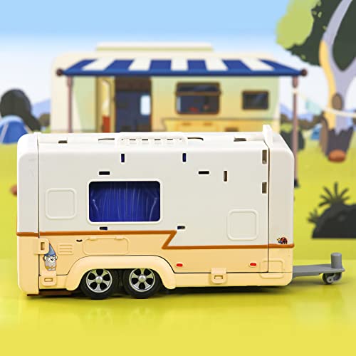 Bluey Caravan Playset with 2.5-3 inch Figures, Camper Van, 2 Figures, 5 Accessories, 1 Sticker Q216