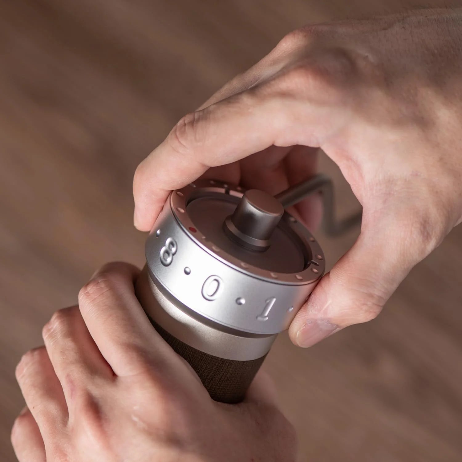 Silver Manual Coffee Grinder with Conical Burr E44170
