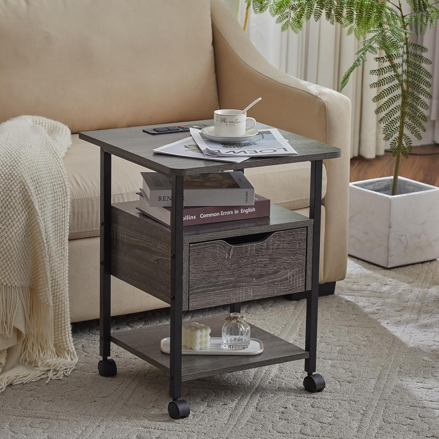 Grey Set of 2 Nightstand with Drawer and Charging Station V509
