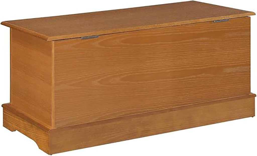 Cedar Chest G772136