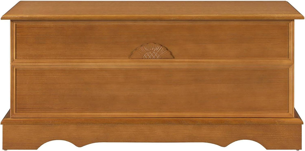 Cedar Chest G772136