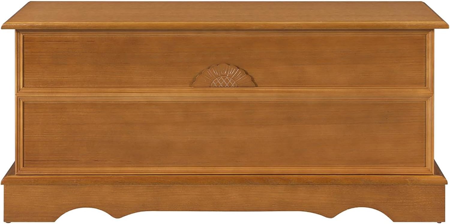 Cedar Chest G772136