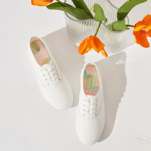 White Low Top Canvas Sneakers Z683