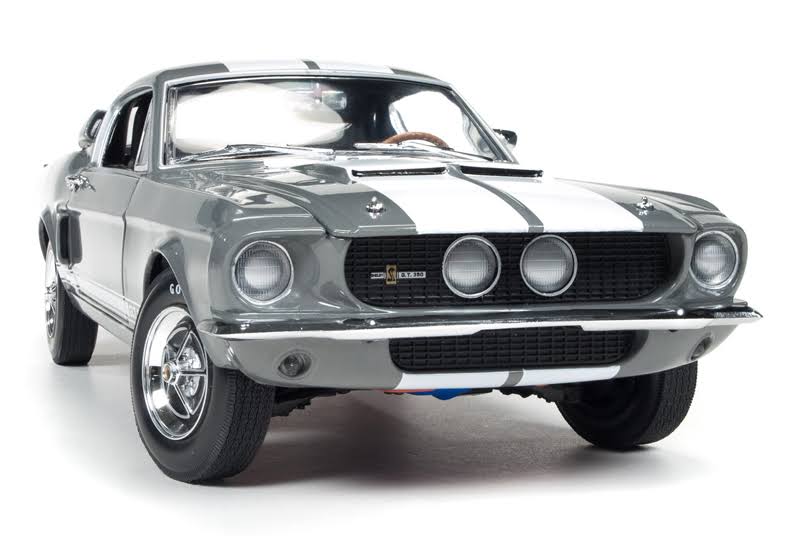 Medium Gray Metallic 1/18 Ford Shelby Mustang Gt-350 U4636
