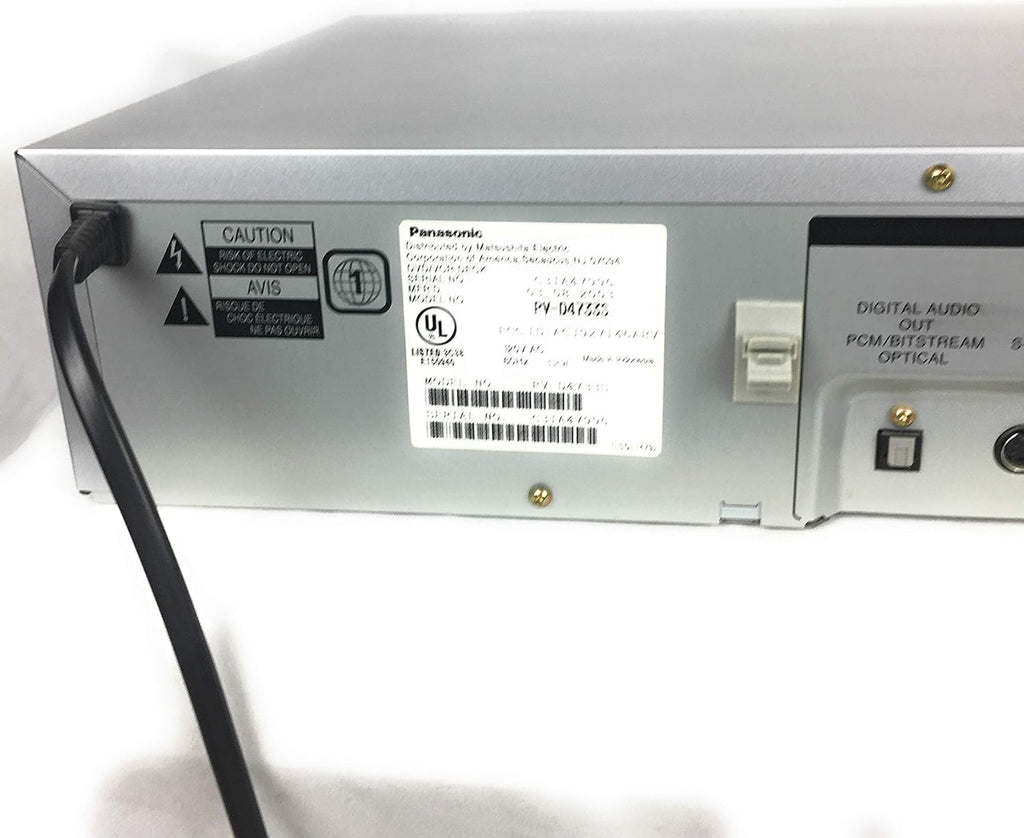 Double Feature DVD/VCR Combination Deck D532850