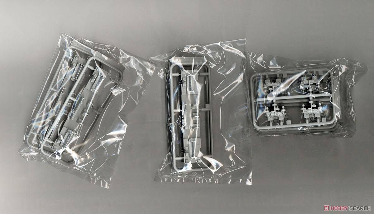 1/150 Scale Painted Plastic Model 6-Car Train E1433
