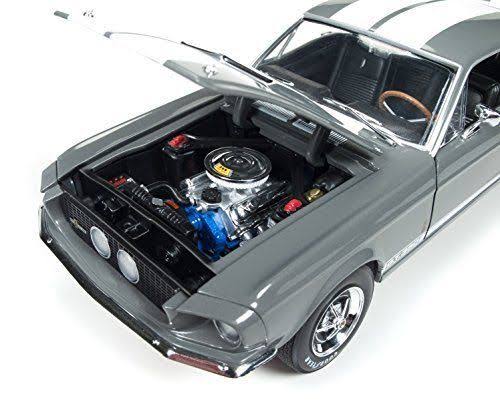 Medium Gray Metallic 1/18 Ford Shelby Mustang Gt-350 U4636