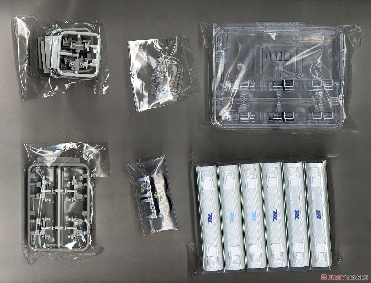 1/150 Scale Painted Plastic Model 6-Car Train E1433