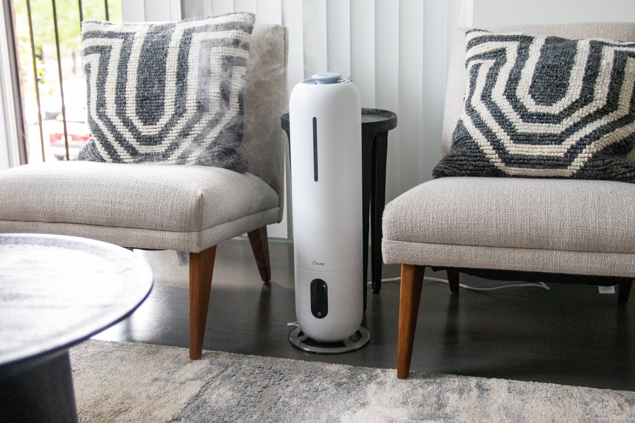 White 2 Gallon Cool Mist Humidifier S335