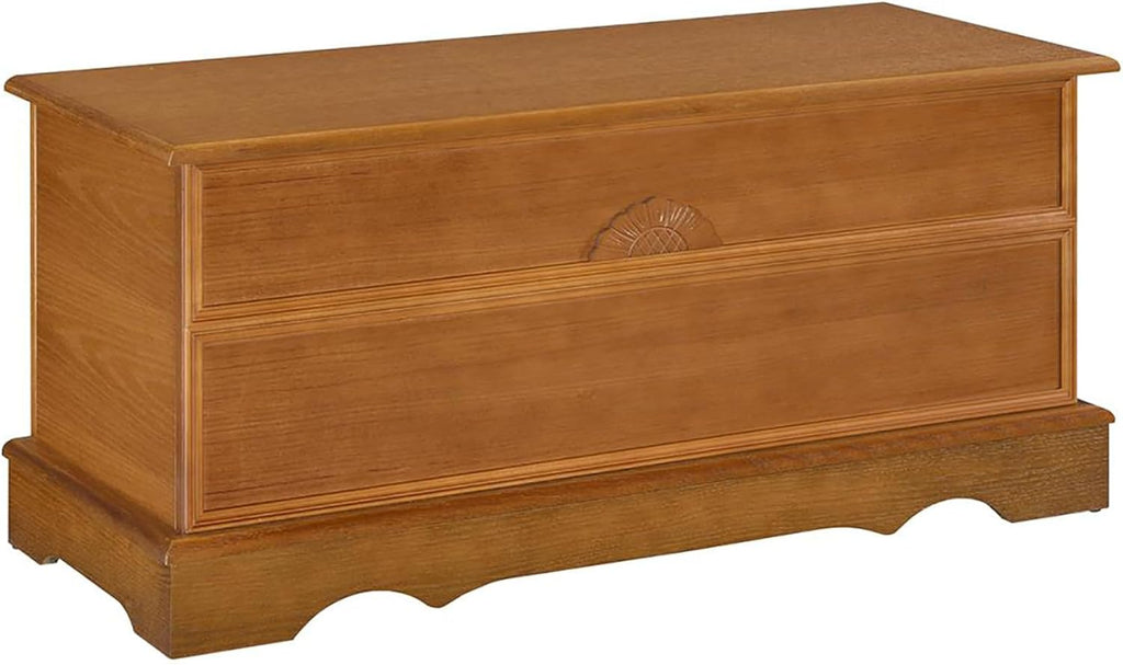 Cedar Chest G772136