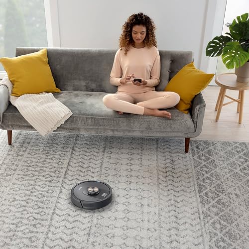 Black Robot Vacuum with Self Empty Base I32317
