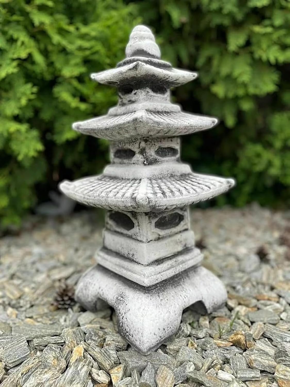 Concrete Pagoda Statue Z562025