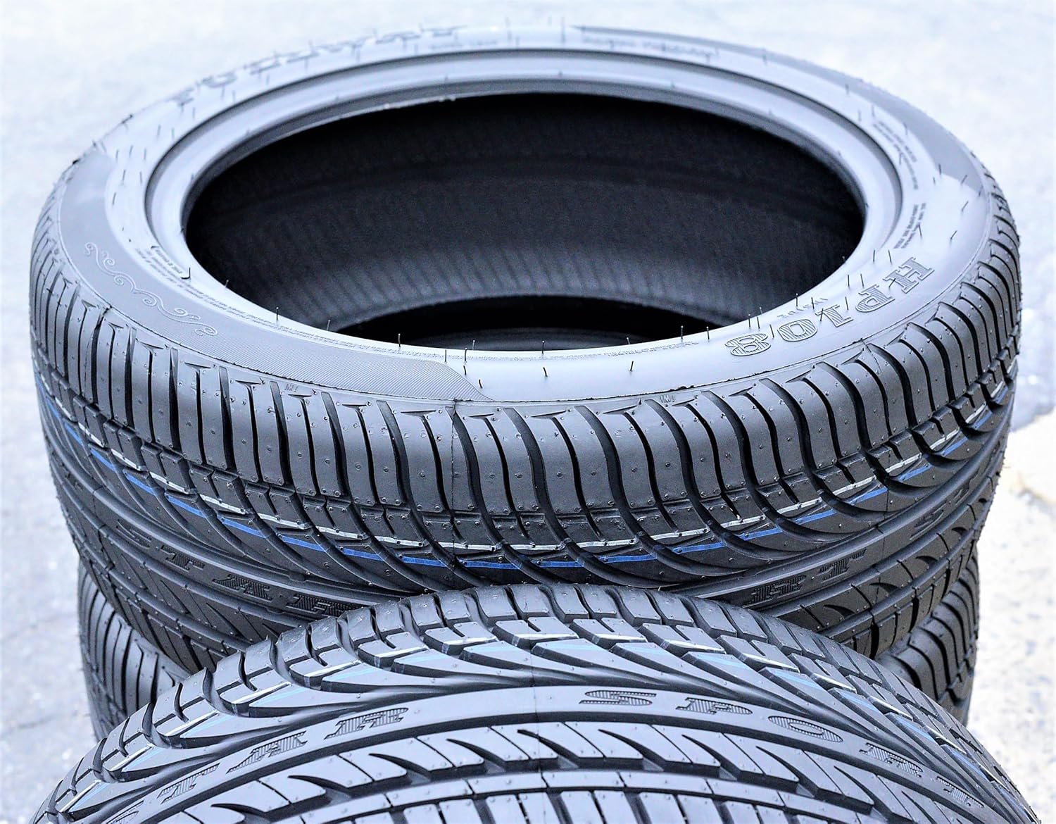 Set of 4 All-Season Passenger Car Performance Radial Tires 185/65R14 86H N9621