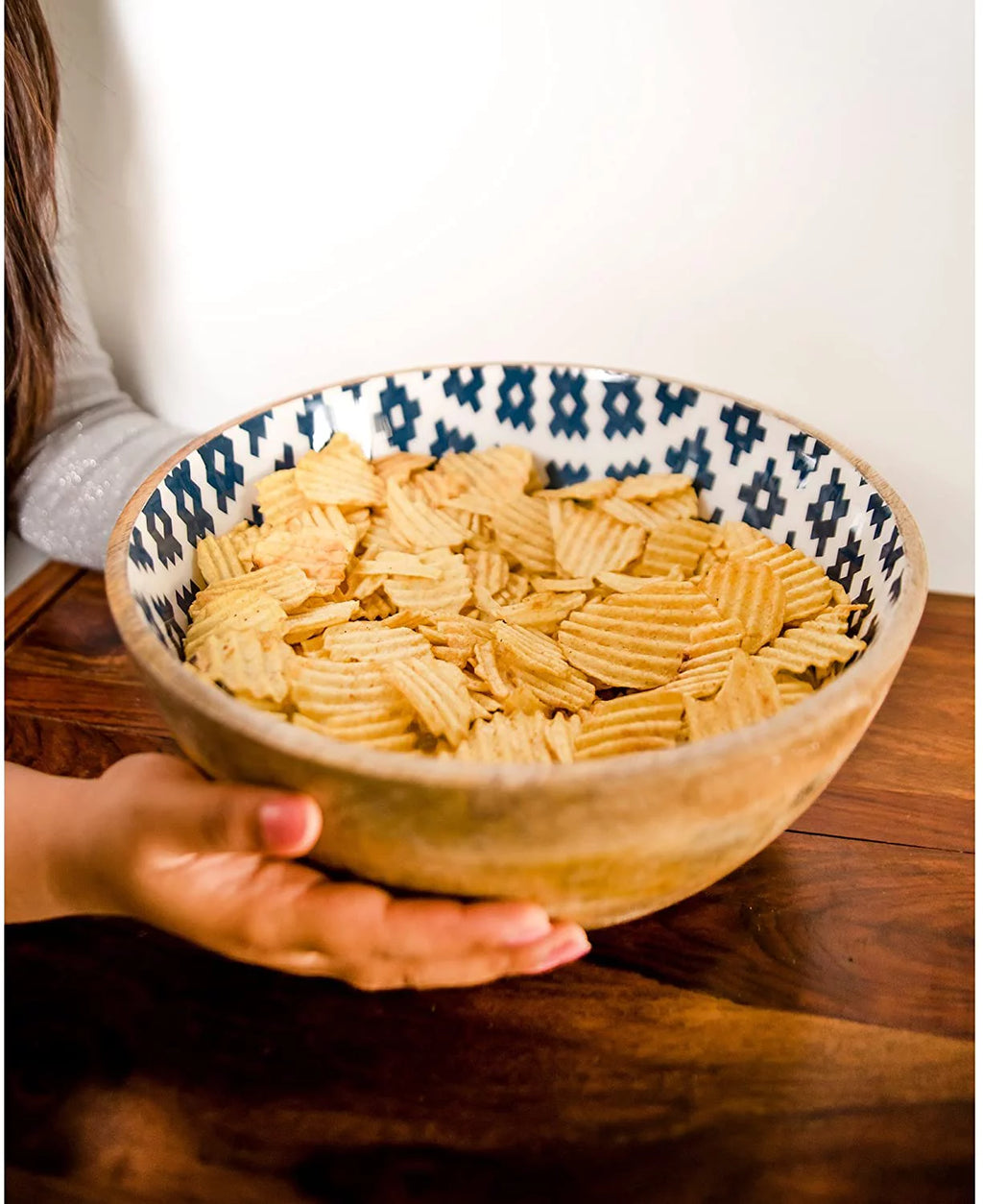 Mango Wood Salad Bowl with Serving Tongs L73656