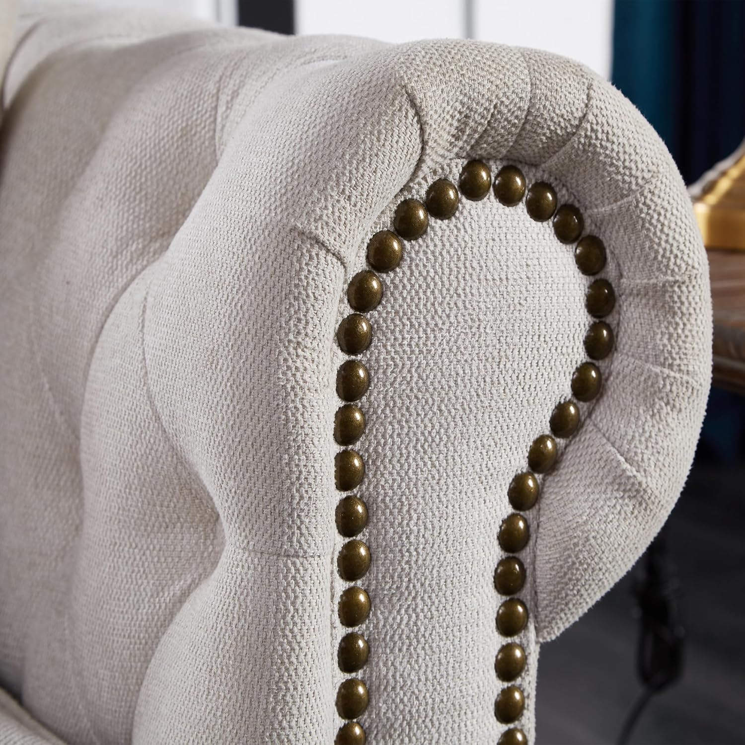 Beige Linen Chesterfield Sofa O903